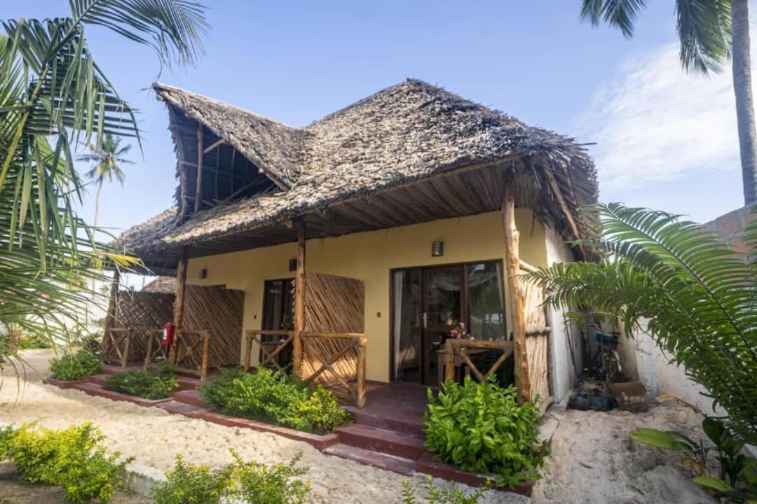 Amber Lodge Понгве Экстерьер фото