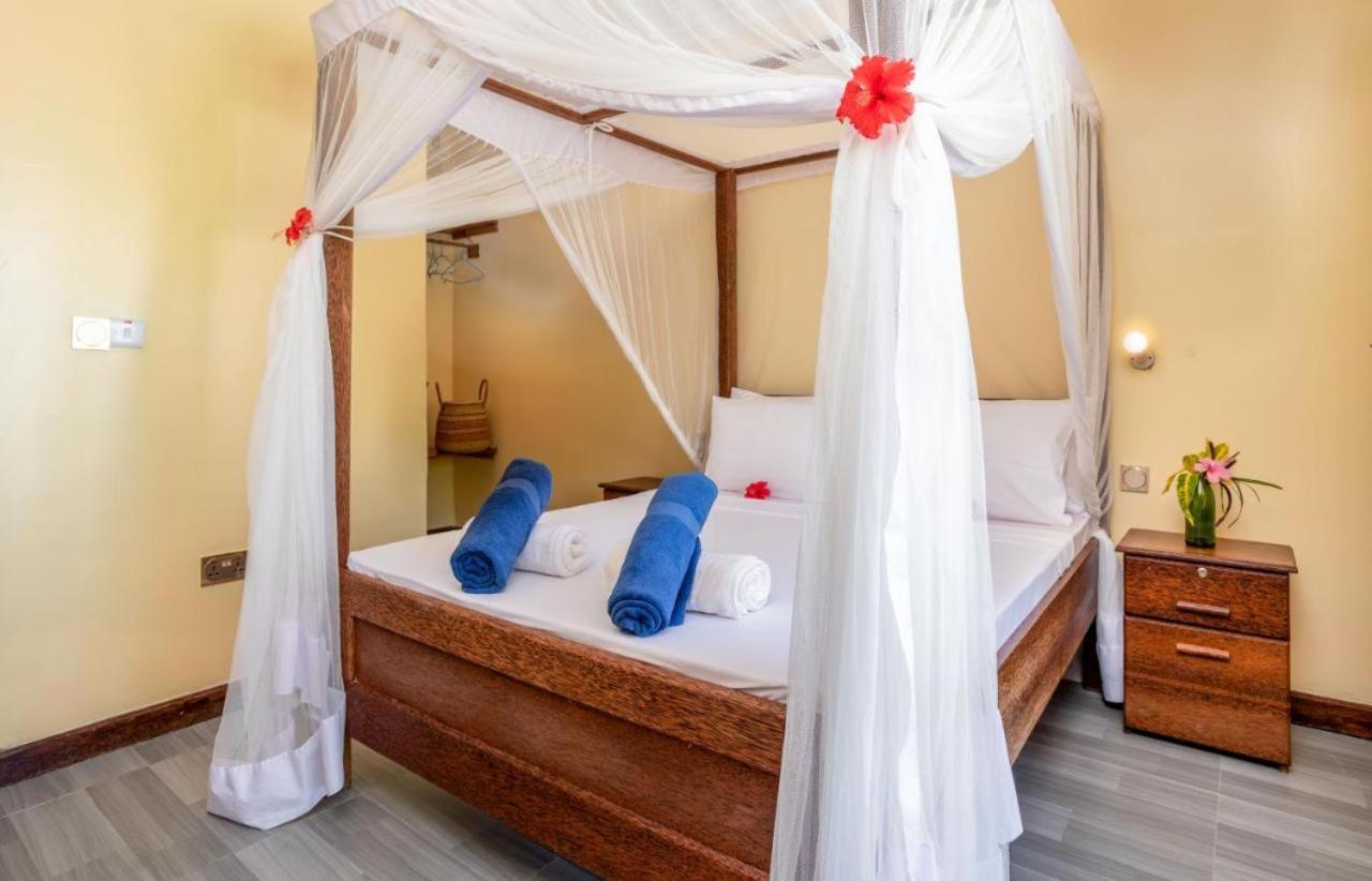 Amber Lodge Понгве Экстерьер фото