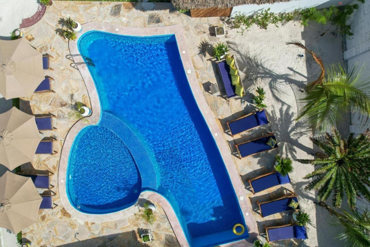 Amber Lodge Понгве Экстерьер фото